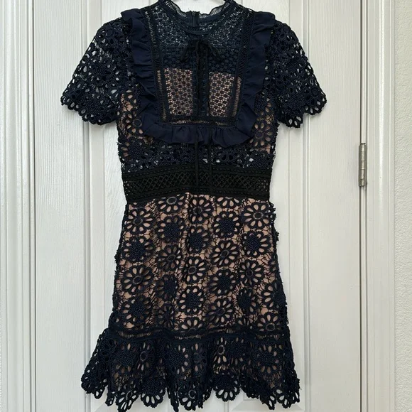 XUEYUANFENG BLUE LACE DRESS Size M - Picture 2 of 5